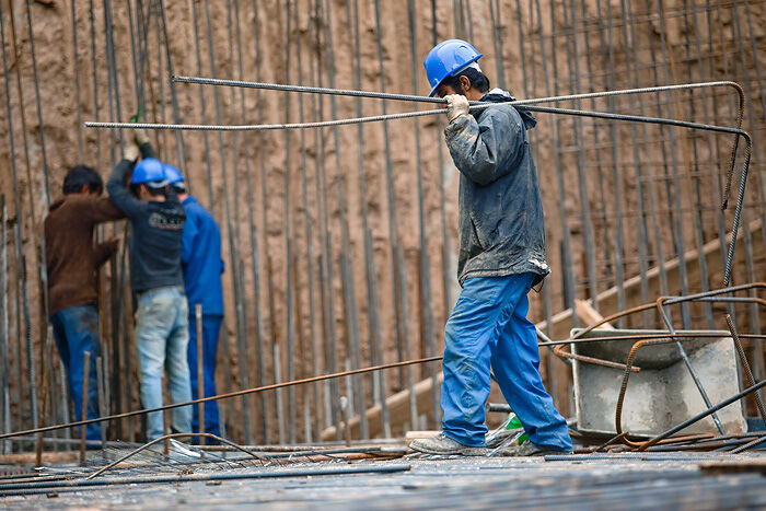 سخت گیری بازرسان تامین اجتماعی برای کارگران ساختمانی / ۷۰۰۰ کارگران ساختمانی آذربایجان شرقی در نوبت بیمه