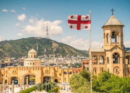 کاهش برخی از محدودیت های کرونایی در گرجستان