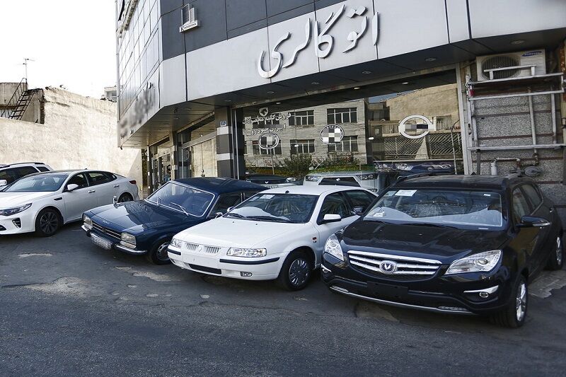نمایشگاه‌های خودروی تبریز به خارج از شهر منتقل می‌شوند