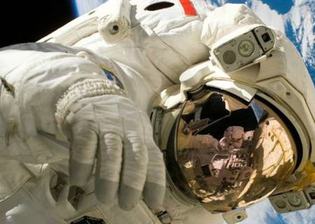 ناسا در حال تدارک برای فرستادن زنان به ماه