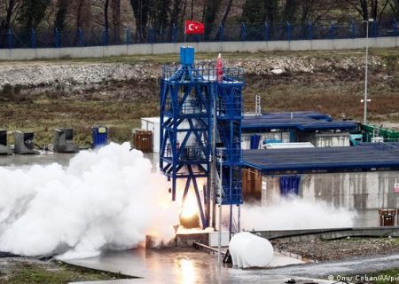 آزمایشات موتور موشک برای ماموریت ماه با موفقیت در ترکیه انجام شده است