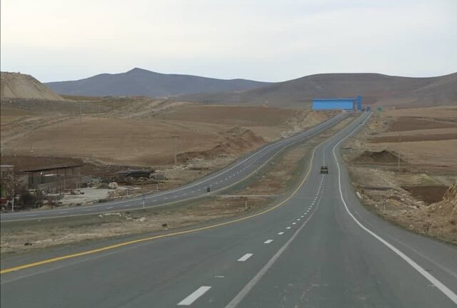 ساخت و توسعه بیش از ۱۳۶ کیلومتر راه از کریدور بزرگراهی غرب کشور در آذربایجان غربی