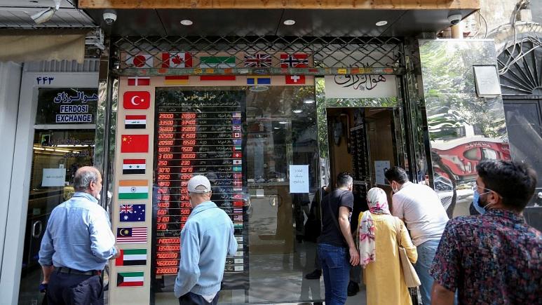 پیشروی در وین و عقب‌نشینی در تهران؛ دلار به پایین‌ترین نرخ در ۷۴ روز گذشته رسید