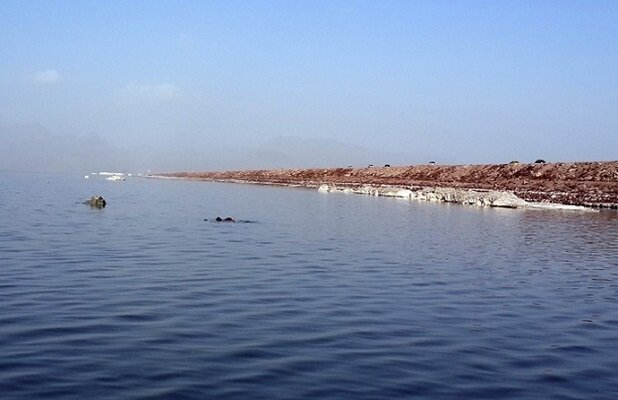 کاهش ۳۸ سانتیمتری تراز دریاچه ارومیه/سدها، حق‌آبه ارومیه را نمی دهند