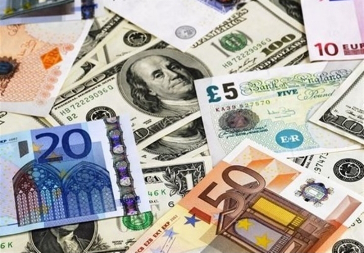 افزایش نسبی قیمت دلار و یورو