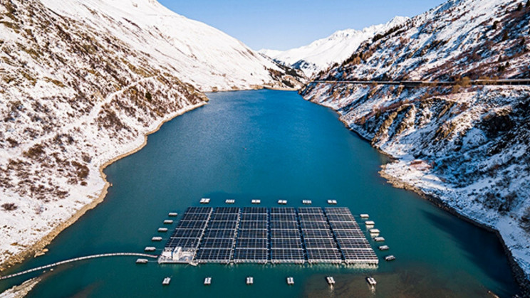 نخستین مزرعه خورشیدی کوهستانی جهان/ برنده جایزه «وات دور» سوئیس برای بهترین نوآوری در زمینه انرژی(+عکس)