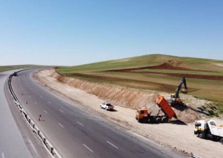 طرح ایمن‌سازی ۱۲ جاده آذربایجان‌شرقی در حال انجام است