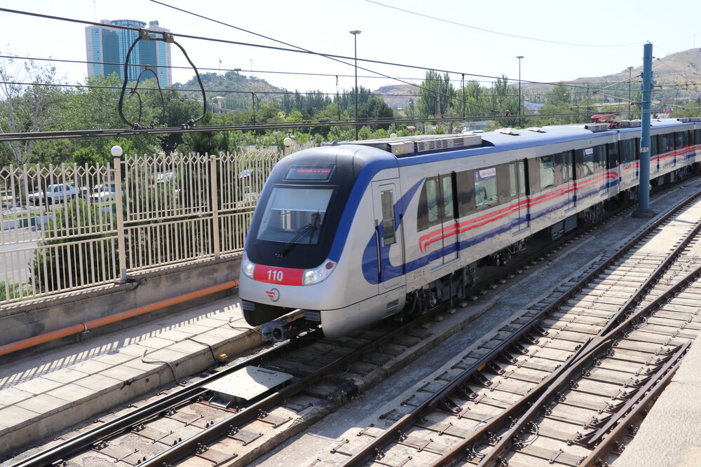 پایانه غربی خط یک قطارشهری تبریز آماده بهره برداری است