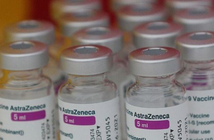 اسپانیا دیگر واکسن آسترازنکا دریافت نخواهد کرد