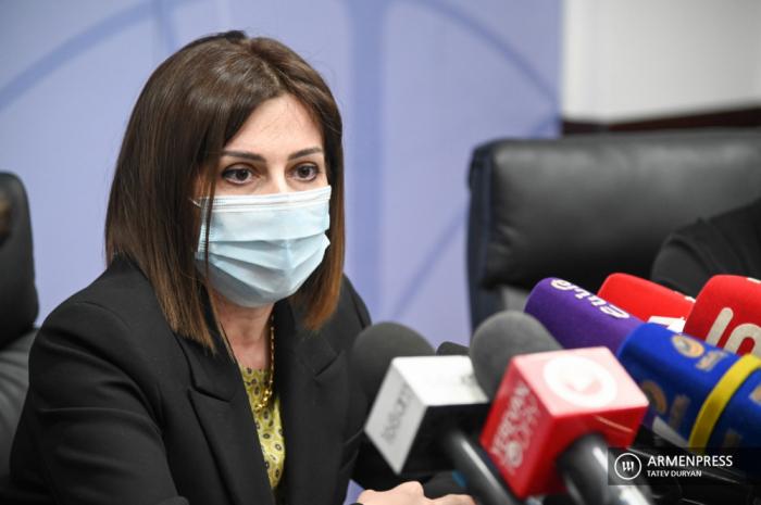 پیشنهاد وزیر بهداشت ارمنستان باعث مضحکه شد: واکسن بزنید، بلیط تئاتر برنده شوید