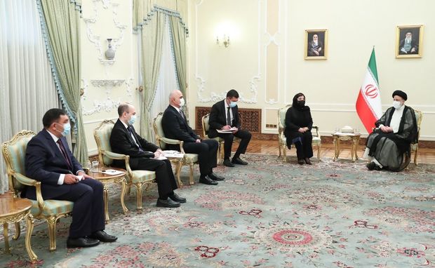 رئیس مجلس ملی آذربایجان با رئیس جمهور جدید ایران دیدار کرد