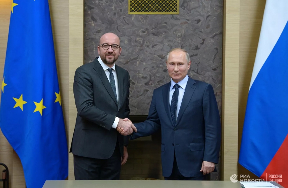 رئیس جمهور روسیه و رئیس شورای اتحادیه اروپا درباره اجرای توافق نامه های سه جانبه در مورد قره باغ صحبت کردند