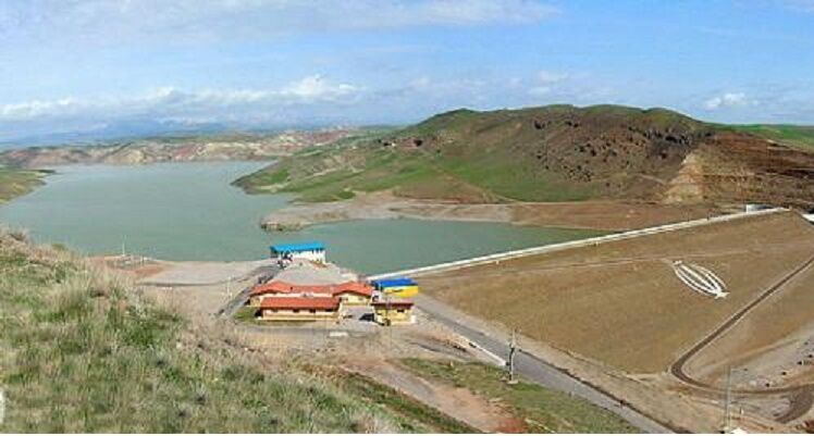 استاندار آذربایجان‌شرقی بر تکمیل ایستگاه پمپاژ پایاب سد سهند تاکید کرد