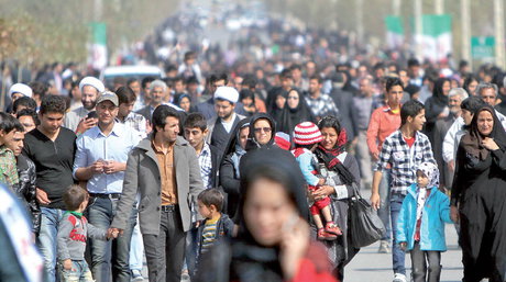جمعیت ایران ۹۵ میلیونی می‌شود/ کاهش سکونت در روستاها