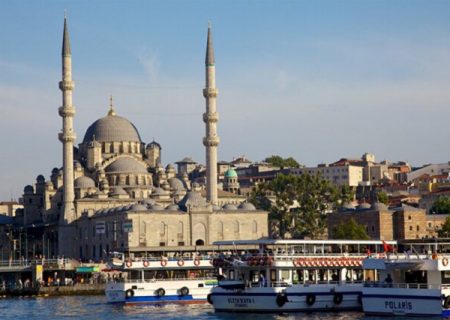 کاهش ۶۵ درصدی درآمد ترکیه از گردشگران