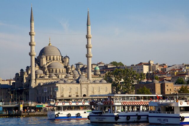 کاهش ۶۵ درصدی درآمد ترکیه از گردشگران