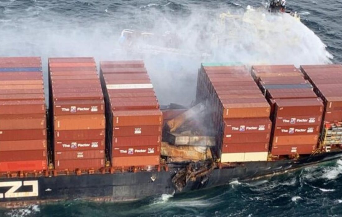 سقوط بیش از ۱۰۰ کانتینر از کشتی اسراییلی در نزدیکی ساحل بریتیش کلمبیا