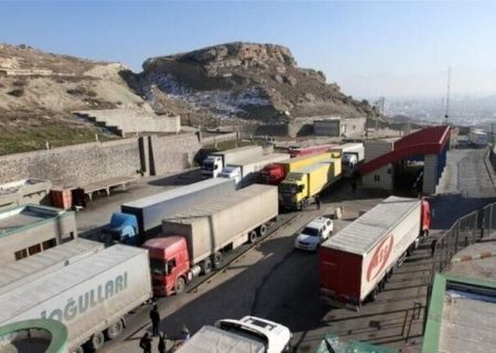 افزایش ۹۹ درصدی واردات کالا از گمرکات آذربایجان غربی