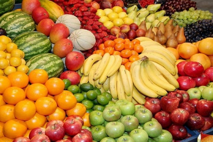 قیمت مصوب میوه شب عید در آذربایجان شرقی اعلام شد