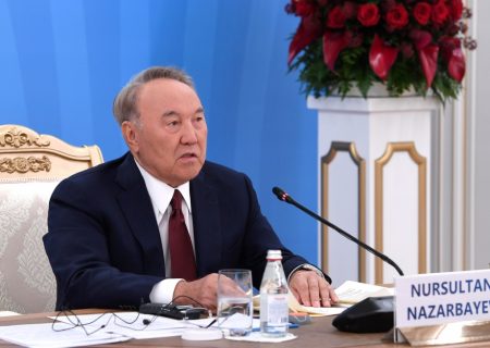 نورسلطان نظربایف پیشنهاد ایجاد یک سازمان جدید در مقیاس اوراسیا را داد