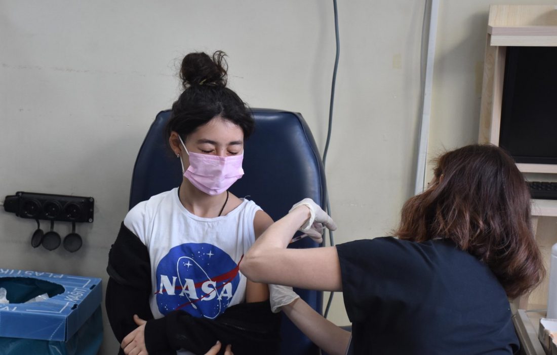 آمار واکسیناسیون دو دوز علیه کووید-۱۹ در ترکیه از ۸۰ درصد فراتر رفته است