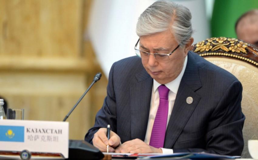 رئیس جمهور قزاقستان پروتکل حفاظت از دریای خزر در برابر آلودگی را امضا کرد