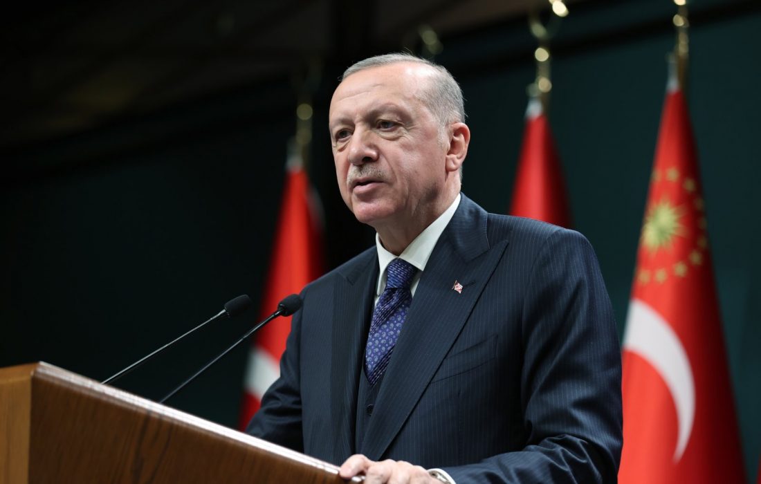 اردوغان تاکید کرد: ترکیه در جنگ  استقلال اقتصادی موفق خواهد شد