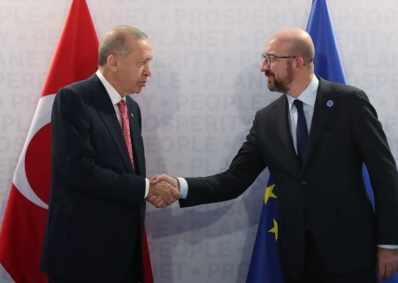 گفت‌وگوی ترکیه و اتحادیه اروپا کلید امنیت منطقه‌ای است