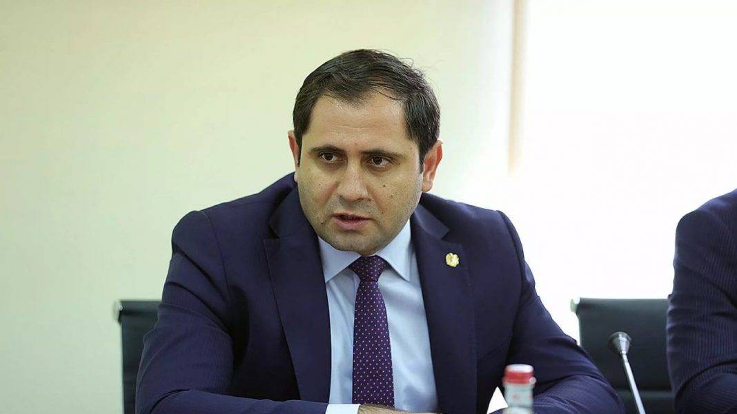 وزیر دفاع جدید در ارمنستان منصوب شد