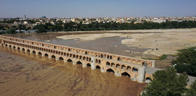 مشکل آب در ایران مدیریت مصرف است نه تخصیص آن