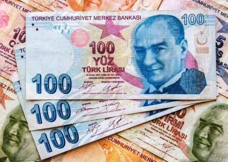 کاهش نسبی قیمت لیر ترکیه