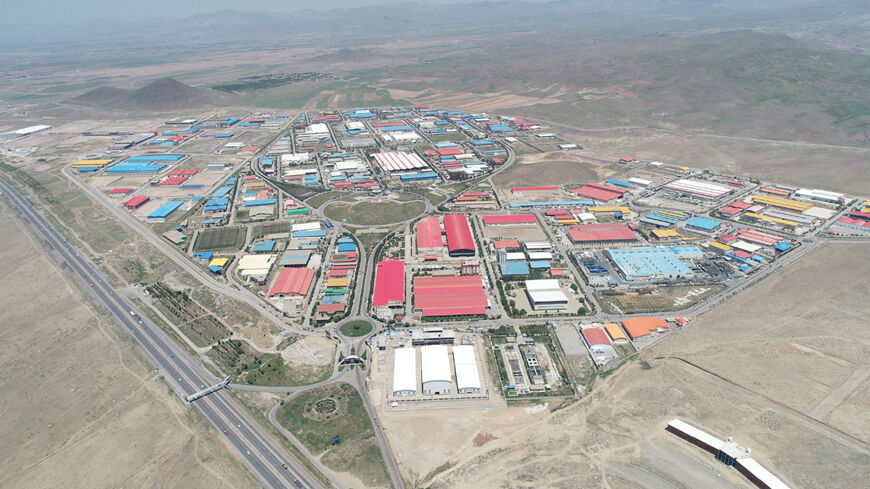 ۶ ناحیه جدید صنعتی در آذربایجان‌غربی راه‌اندازی می‌شود