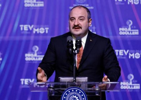 وزیر صنعت و فناوری ترکیه تاکید کرد: اینکه اقتصاد را فقط با نرخ ارز بسنجیم بی انصافی است