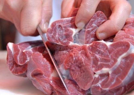 اتحادیه گوشت گوسفندی: خانواده‌هایی که پارسال ماهی ۲ کیلو گوشت مصرف می‌کردند، امسال یک کیلو می‌خرند