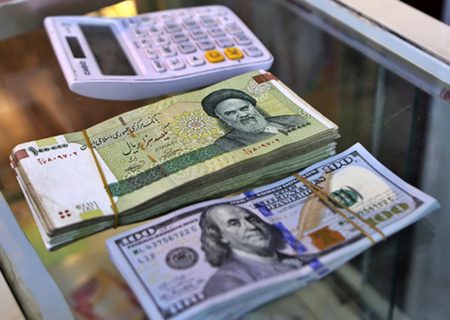اظهارنظرهای متناقض دولتی‌ها درباره حذف ارز ۴۲۰۰