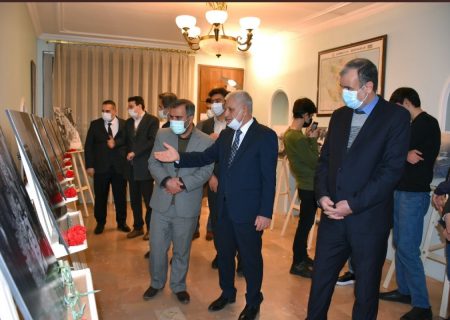 نمایشگاه عکس یادواره شهدای ۲۰ ژانویه جمهوری آذربایجان در تبریز برگزار شد