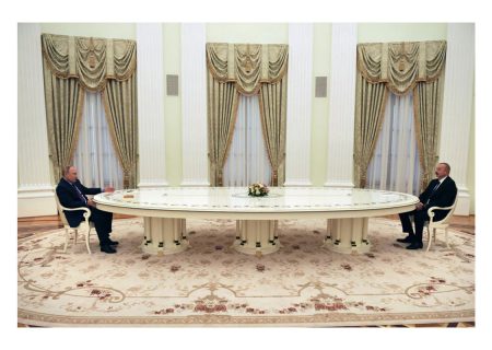 سند اتحاد بین دو کشور آذربایجان و روسیه امضا شد
