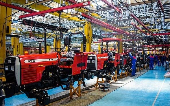درخواست آذربایجان برای ایجاد خط تولید تراکتور ایرانی