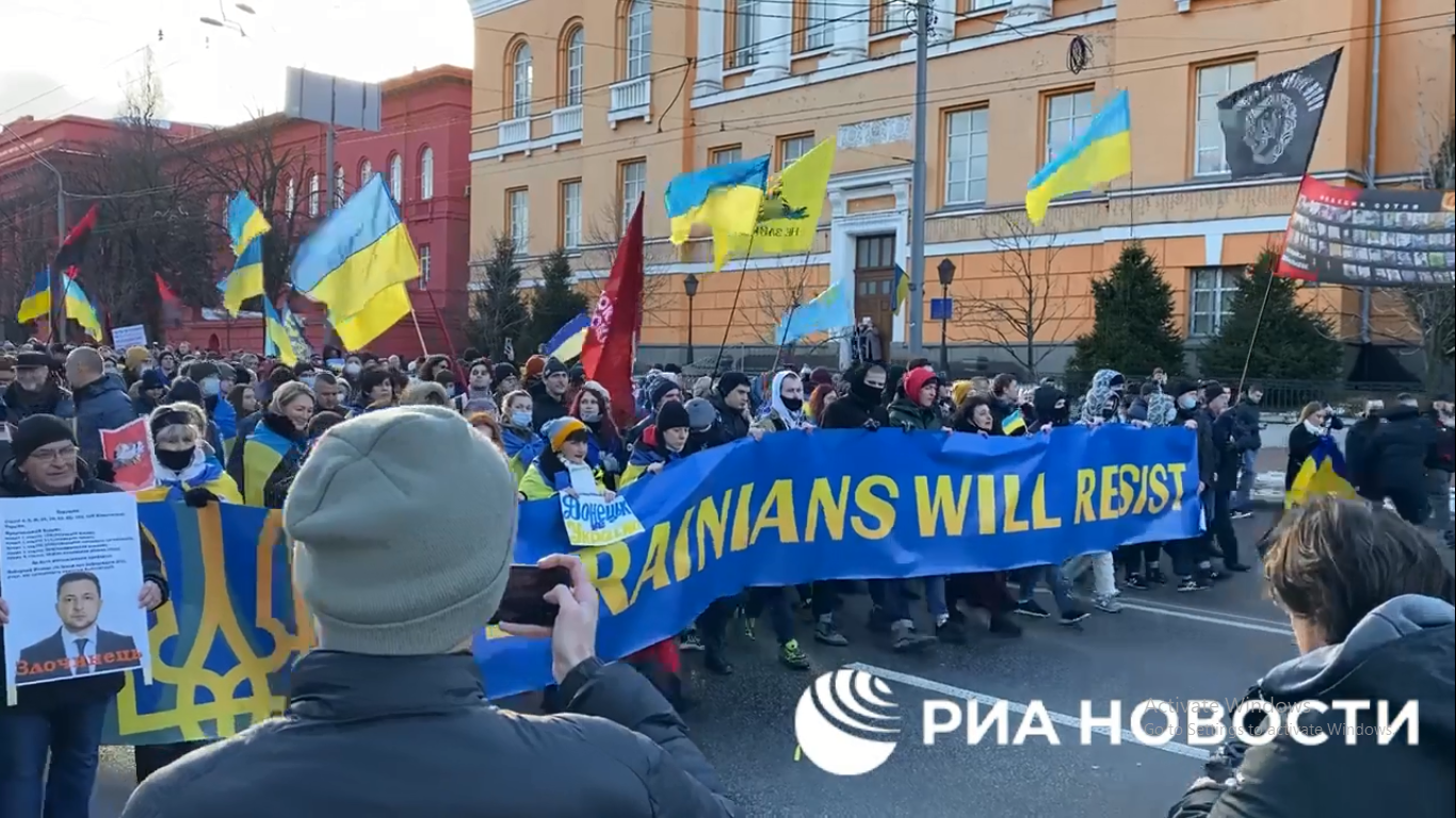 اوکراینی ها در کیف علیه تجاوز روسیه راهپیمایی کردند.