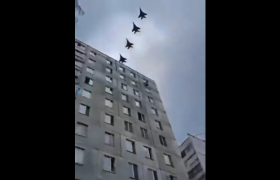 هجوم ده‌ها جنگنده و بمب‌افکن به کی‌یف، پایتخت اوکراین