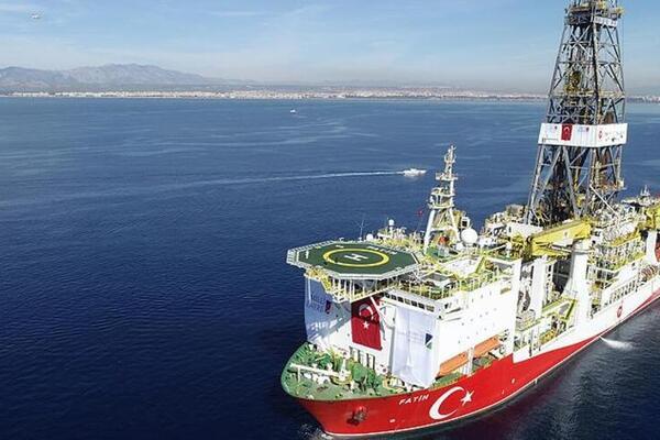 آغاز فعالیت کشتی حفاری فاتح ترکیه بر روی سومین چاه میدان گازی کشف شده