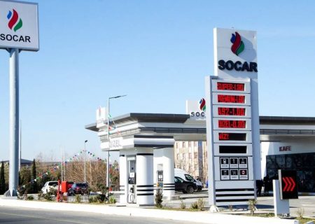شرکت دولتی نفت جمهوری آذربایجان به آمبولانس‌های اوکراینی بنزین رایگان می‌دهد