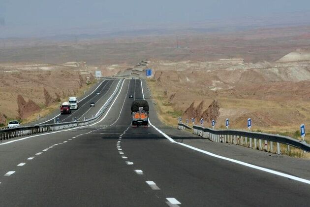 ساخت ۳۰۰ کیلومتر بزرگراه در اردبیل تا ۵ سال آینده