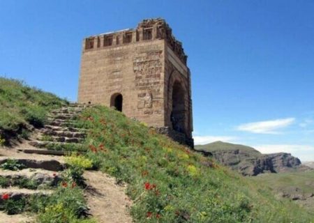 قلعه ضحاک عجبشیر جلوه ای از استقامت و پایداری مردم خطه آذربایجان