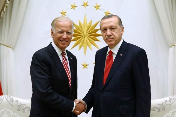 اردوغان در گفتگو تلفنی با بایدن خواستار لغو تحریم های ترکیه شد