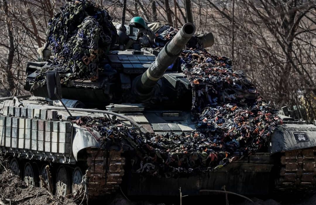 سرباز روسی در قبال ۱۰ هزار دلار از اوکراین  یک تانک را تسلیم کرد