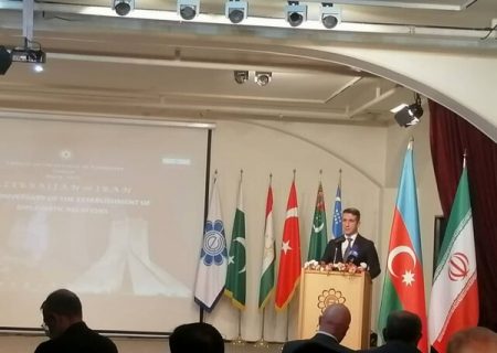همکاری متقابل ایران و آذربایجان به تحکیم ثبات و امنیت در منطقه می‌انجامد