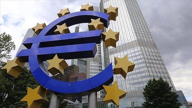 کاهش اعتماد سرمایه گذاران در منطقه یورو