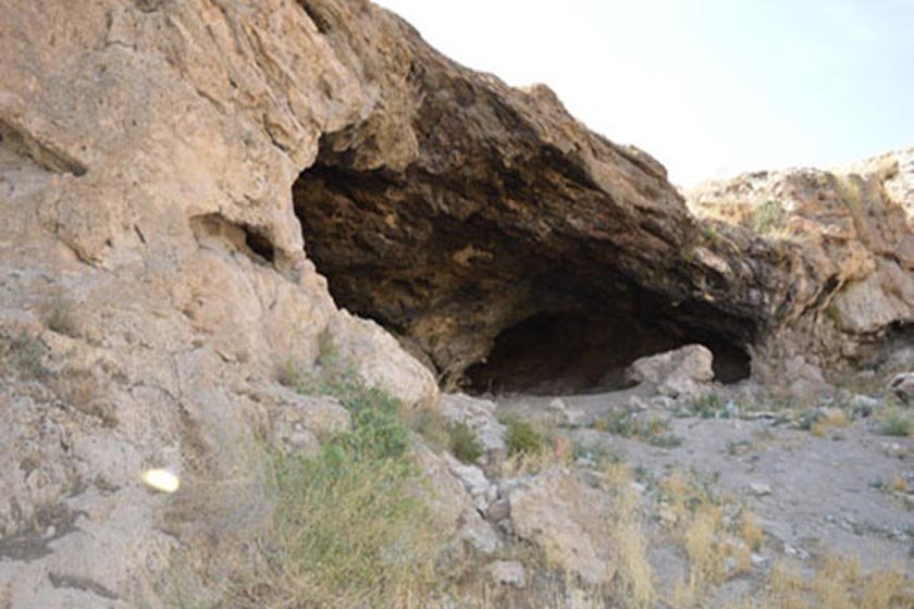 غار تام تامای ارومیه مسکن انسانهای باستان (به قدمت حداقل شصت هزار سال)
