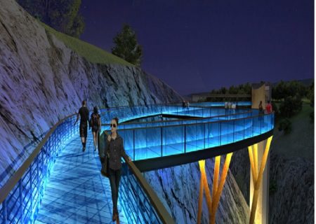 پل شیشه ای به طول ۲۴۰ متر در گرجستان ساخته شد